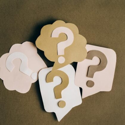 Quelle est la différence entre probiotiques et prébiotiques ?