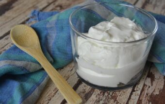 Le skyr contient-il du lactose ?